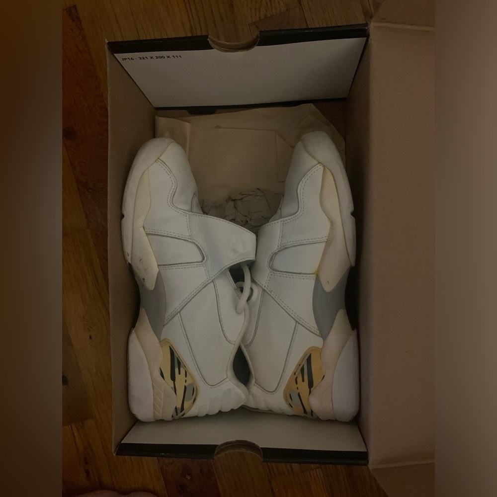 Nike Air Jordan 8 retro low (GS) size 5.5Y white chrome silver 2003